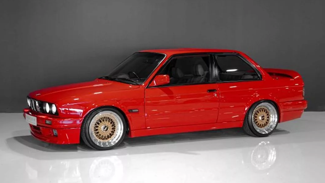 BMW 325i Gusheshe